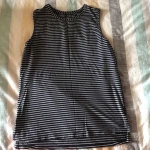 Like New! Lululemon muscle shirt Sz 4